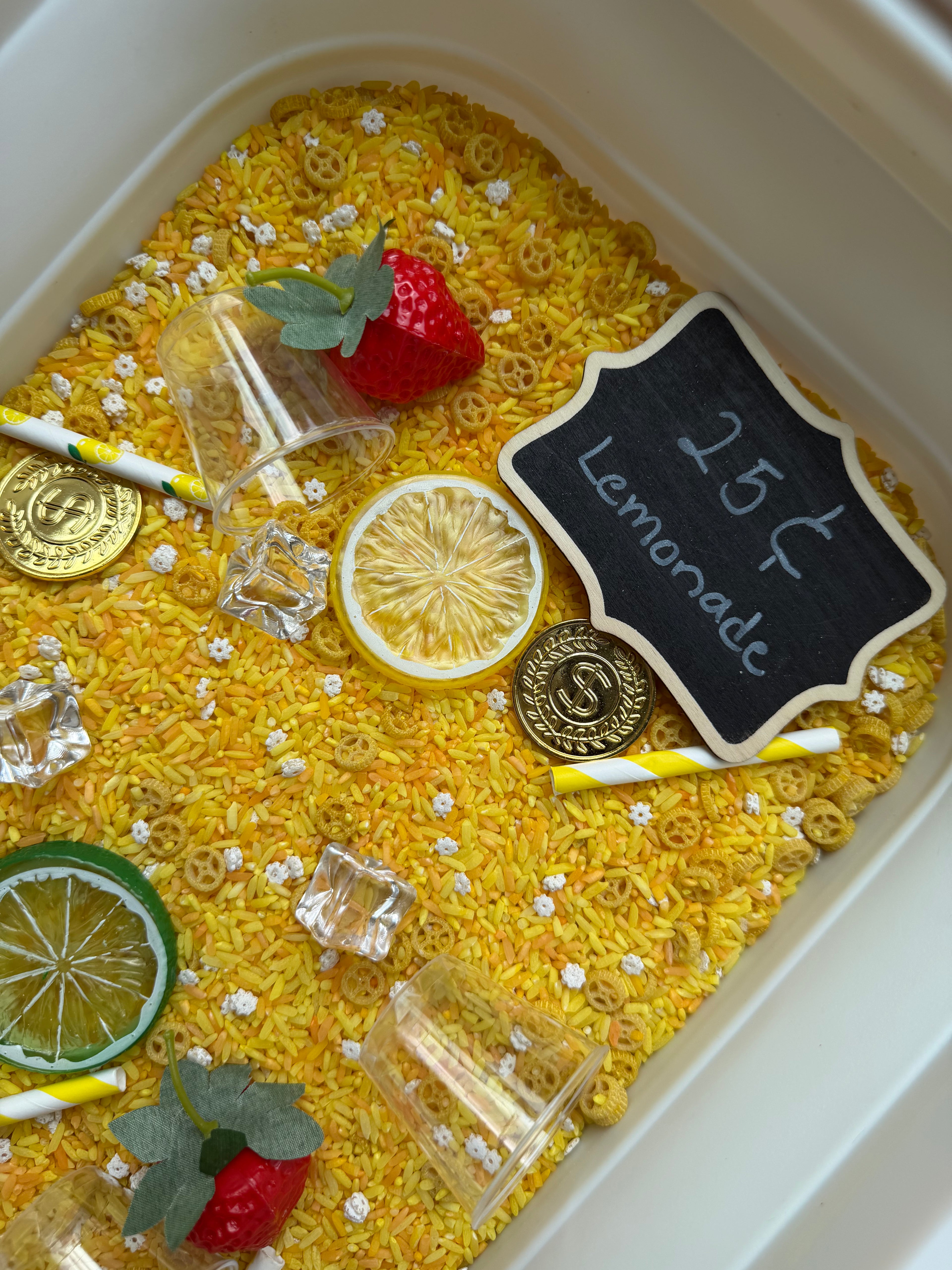 Little Lemonade Stand Thrive & Play Sensory Mix